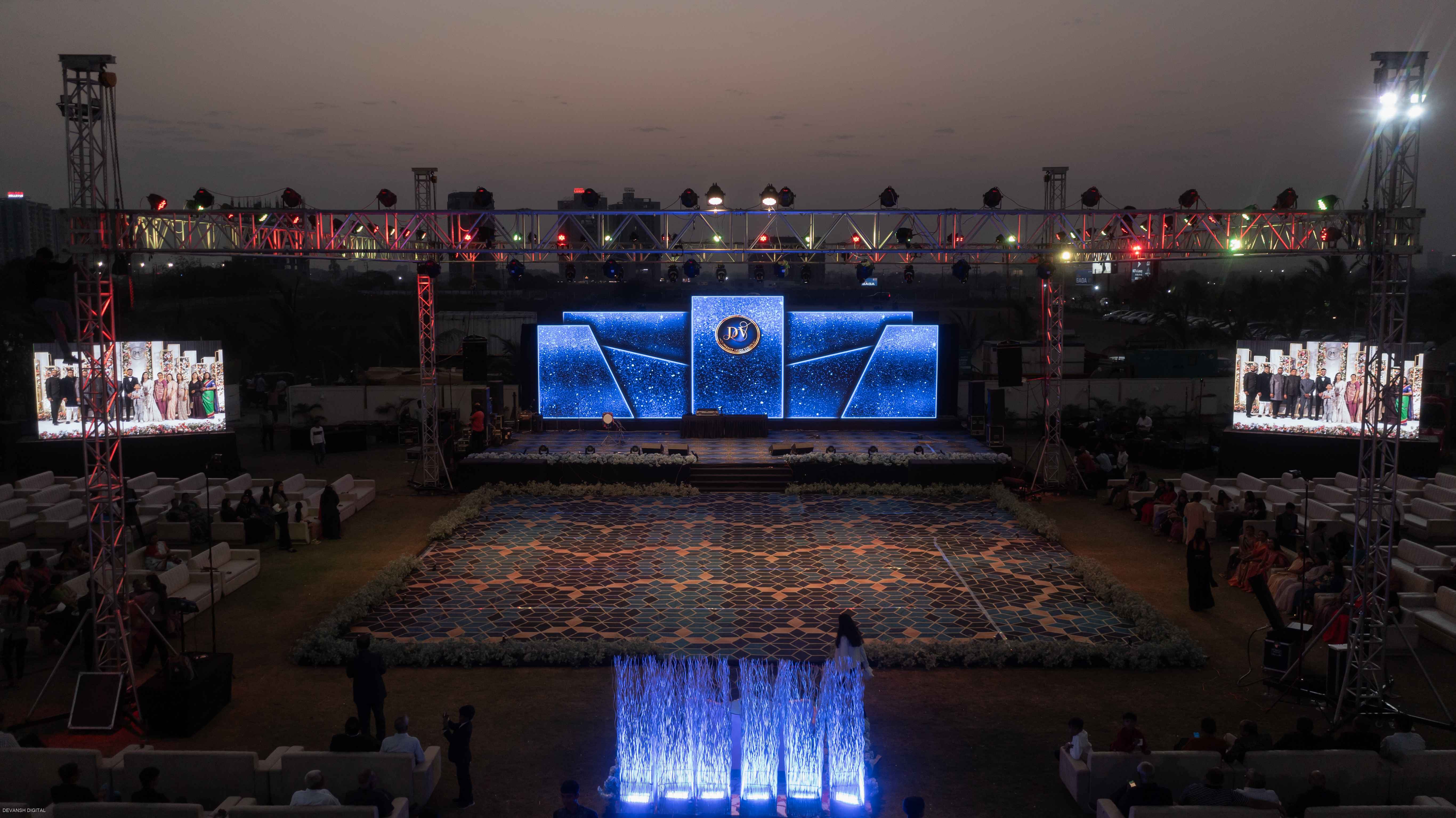 Dhwanit & Vishwa — wedding photograph